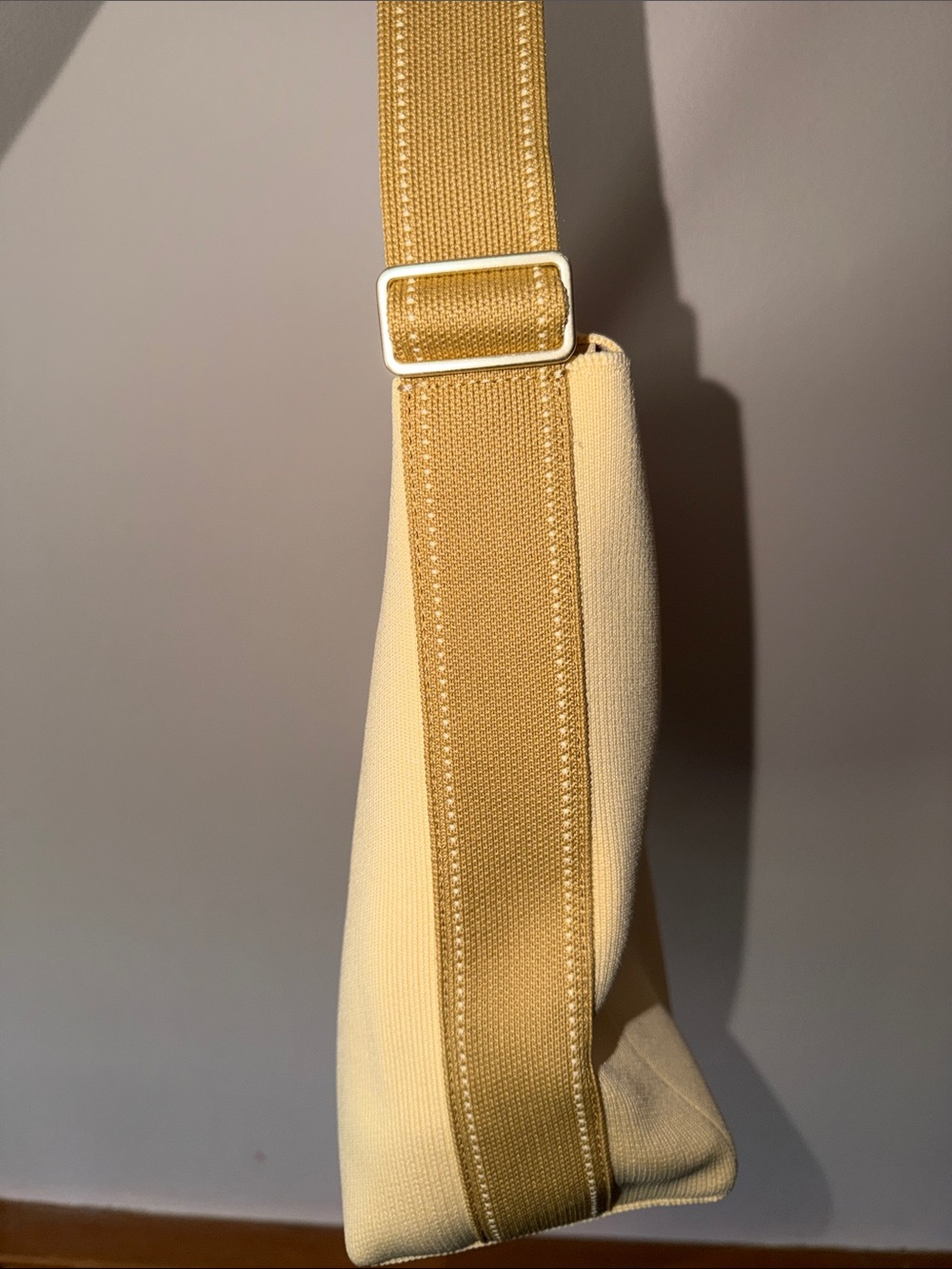 Rothy’s The Mini Zip Bucket Bag in Golden Wheat - Picture 5 of 7